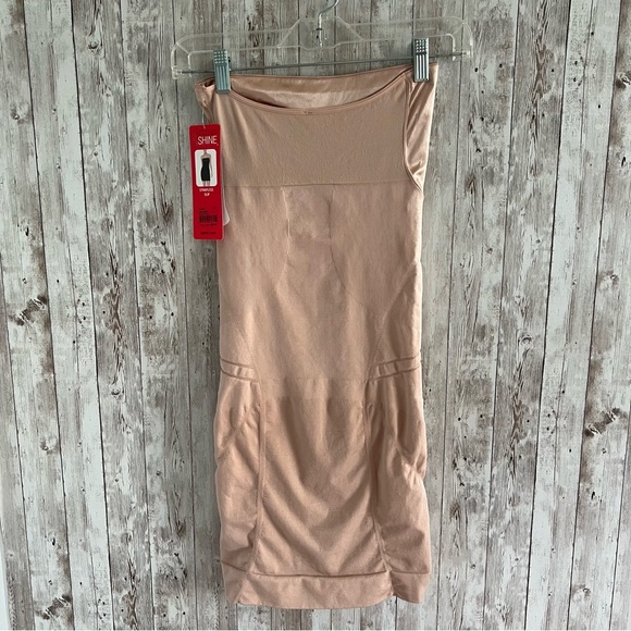 SPANX Strapless Slip New Medium - Picture 2 of 4